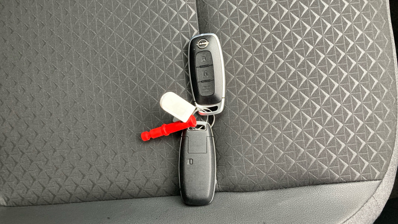 Nissan Juke 1.0 DiG-T N-Connecta 5dr DCT Petrol Hatchback